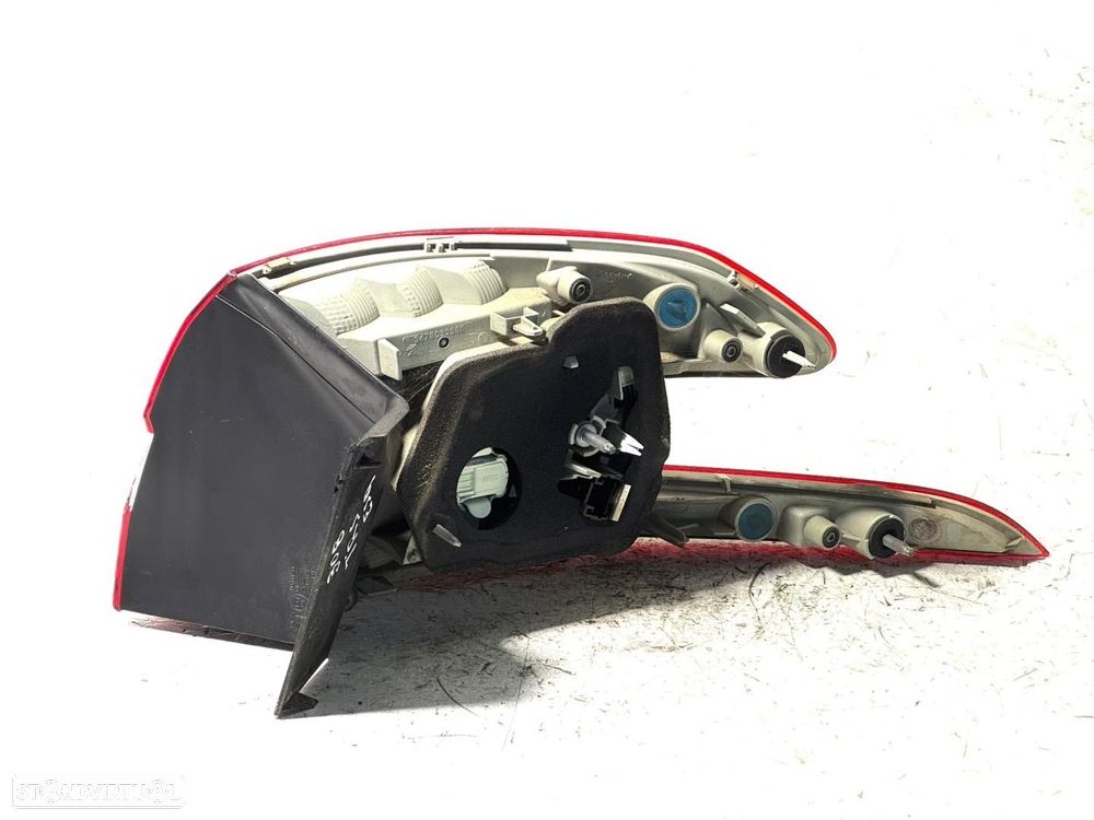 Farolim Esquerdo Trás PEUGEOT 308 SW II 9678093980 - 3