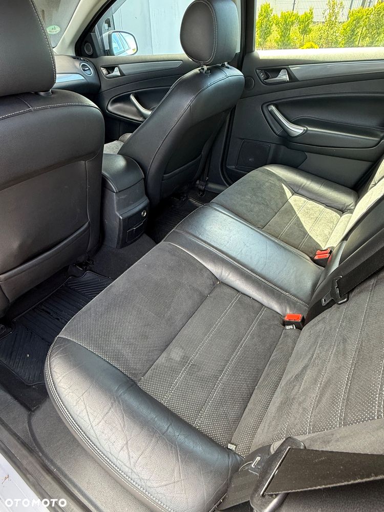 Ford Mondeo - 13