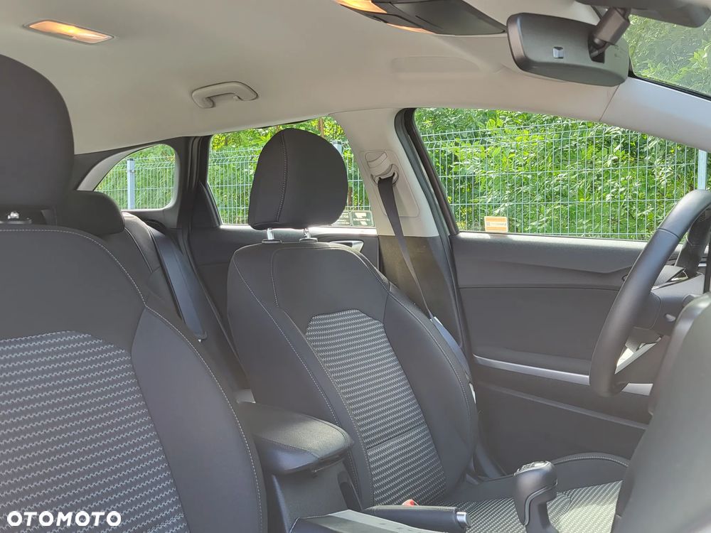 Kia Ceed 1.5 T-GDI M - 32