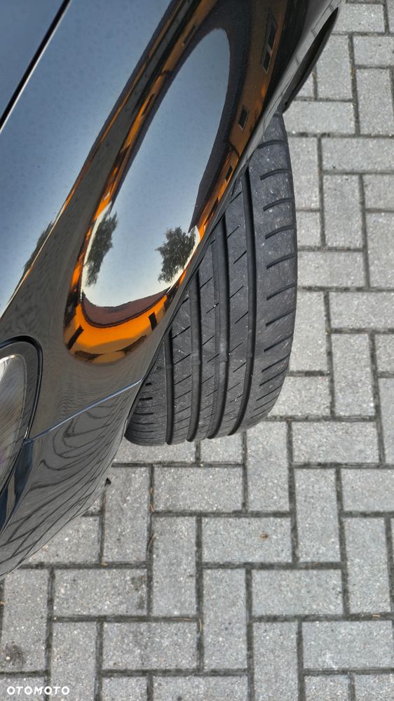 Mercedes-Benz Klasa C 200 7G-TRONIC Exclusive - 38
