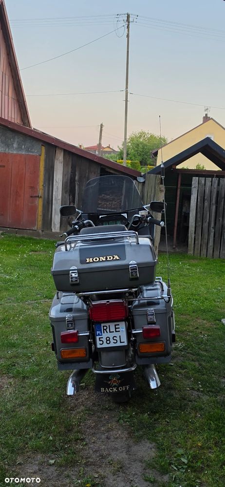 Honda GL - 5