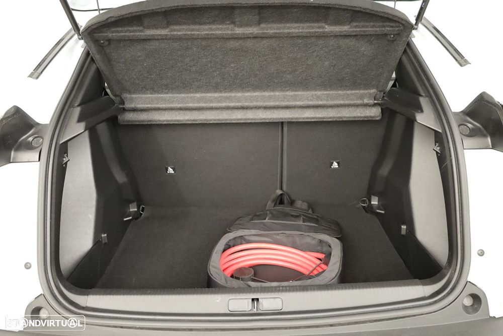 Peugeot e-2008 54 kWh Allure - 25