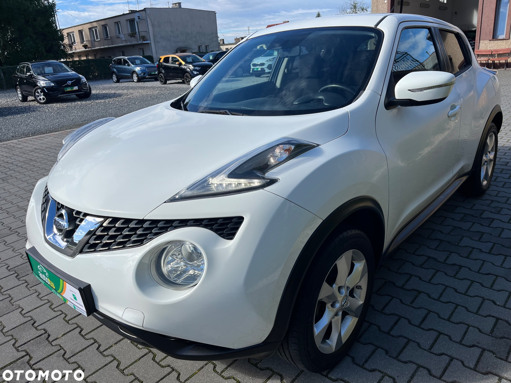 Nissan Juke 1.6 CVT Acenta - 3