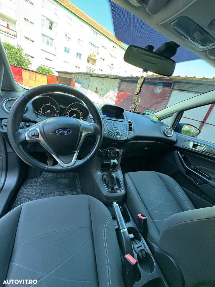 Ford Fiesta 1.5 TDCi Titanium - 5