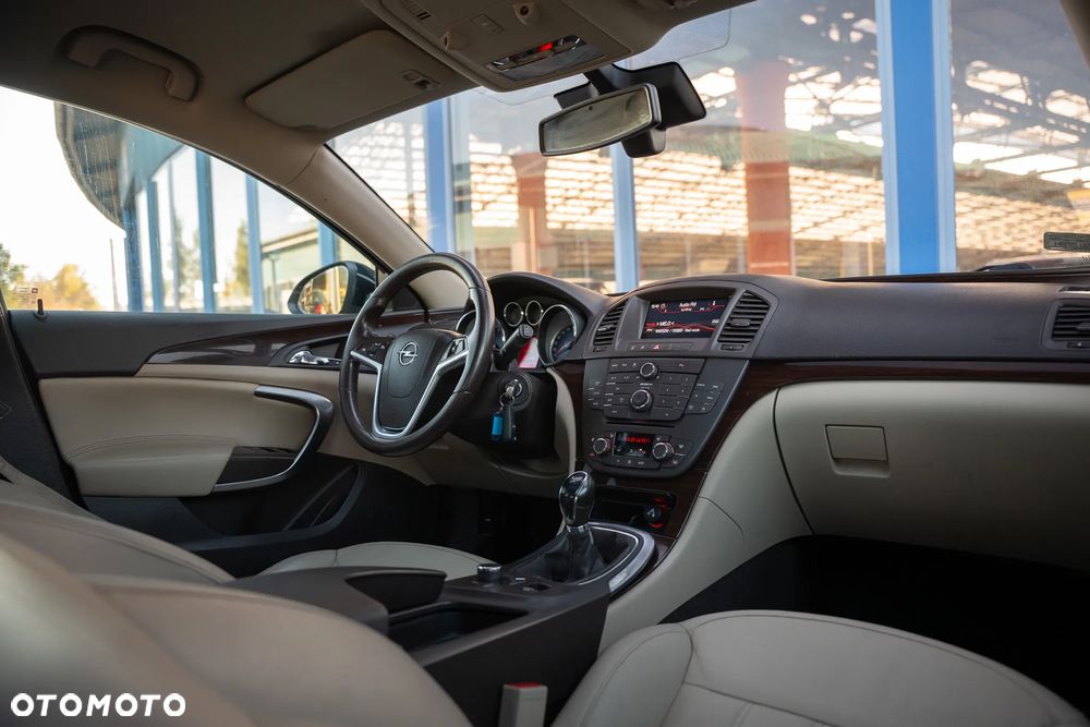 Opel Insignia 2.0 CDTI Cosmo - 27