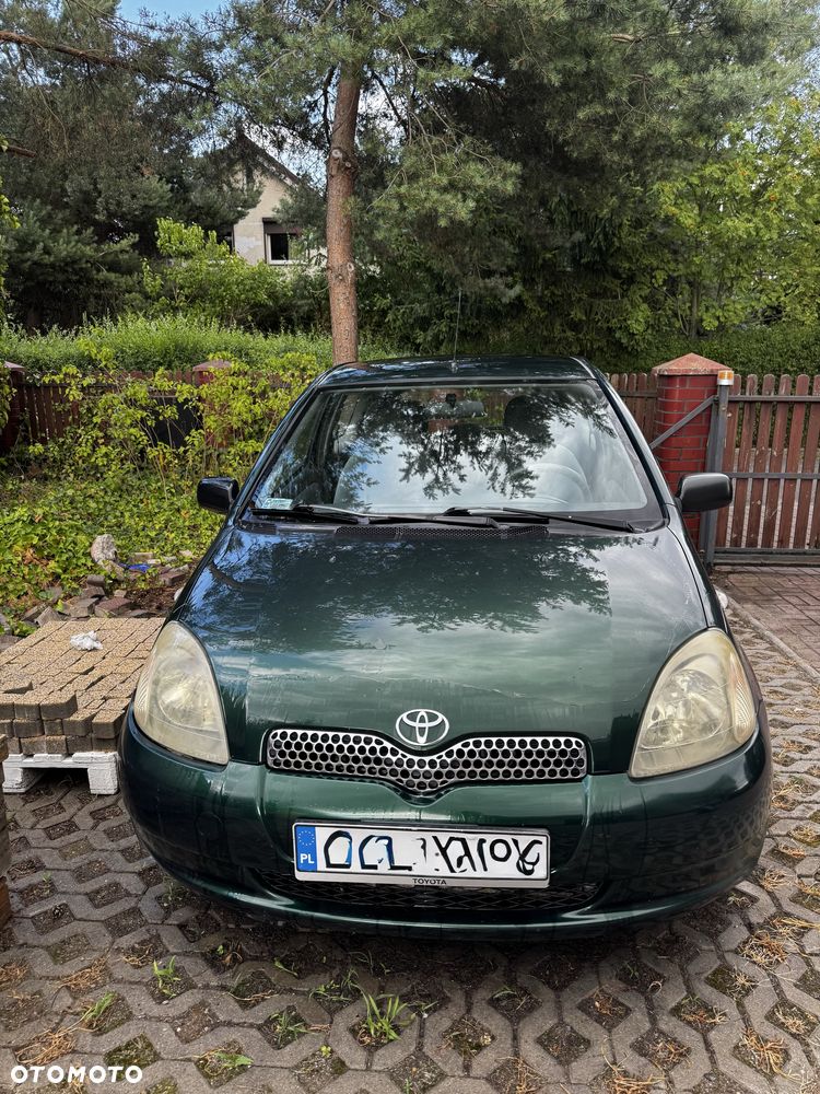 Toyota Yaris - 1