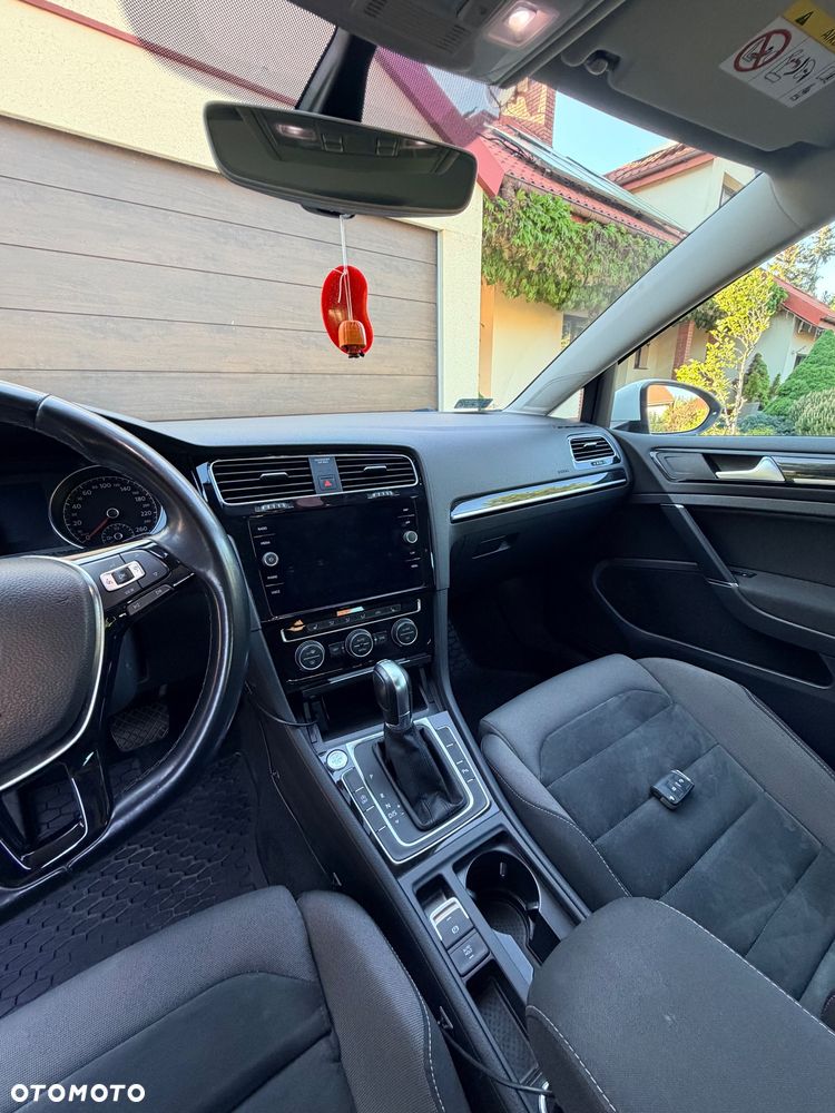 Volkswagen Golf 1.5 TSI BMT Evo Highline DSG - 12