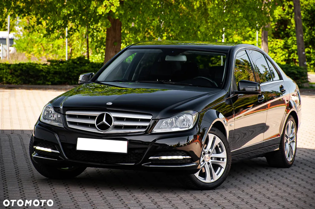 Mercedes-Benz Klasa C 180 T BlueEFFICIENCY Avantgarde - 5