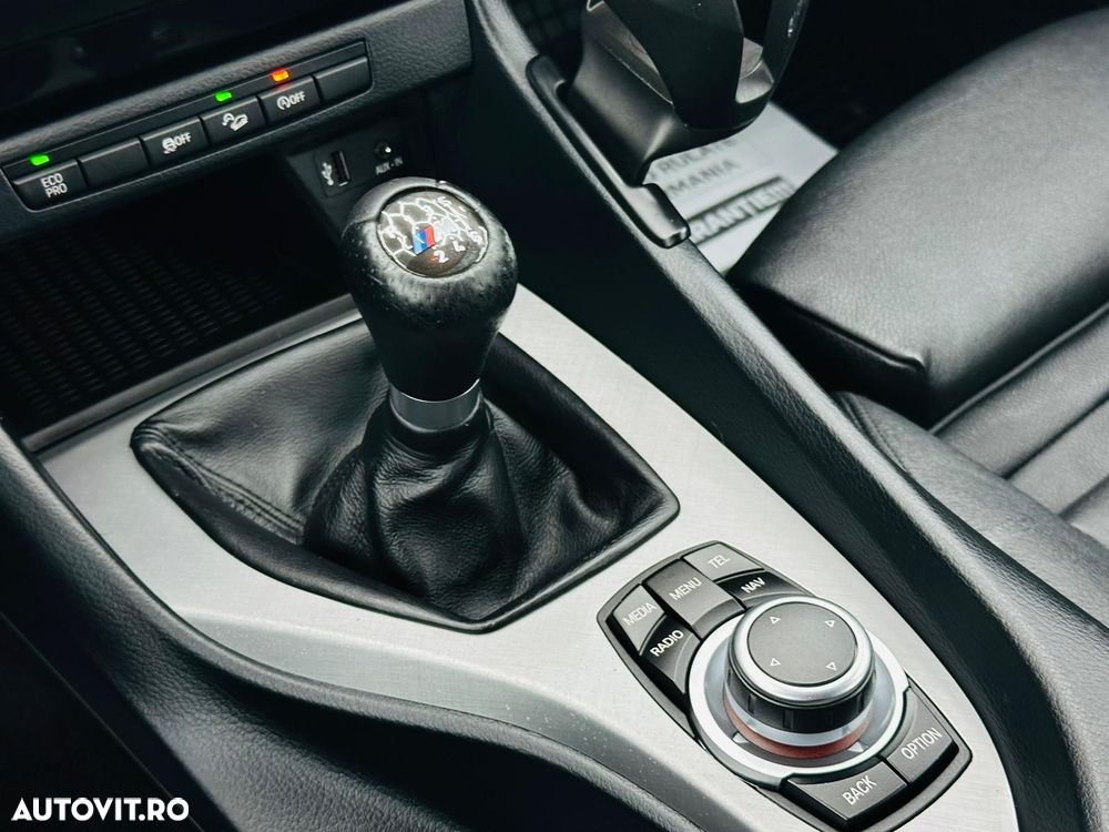 BMW X1 xDrive18d Sport Line - 28