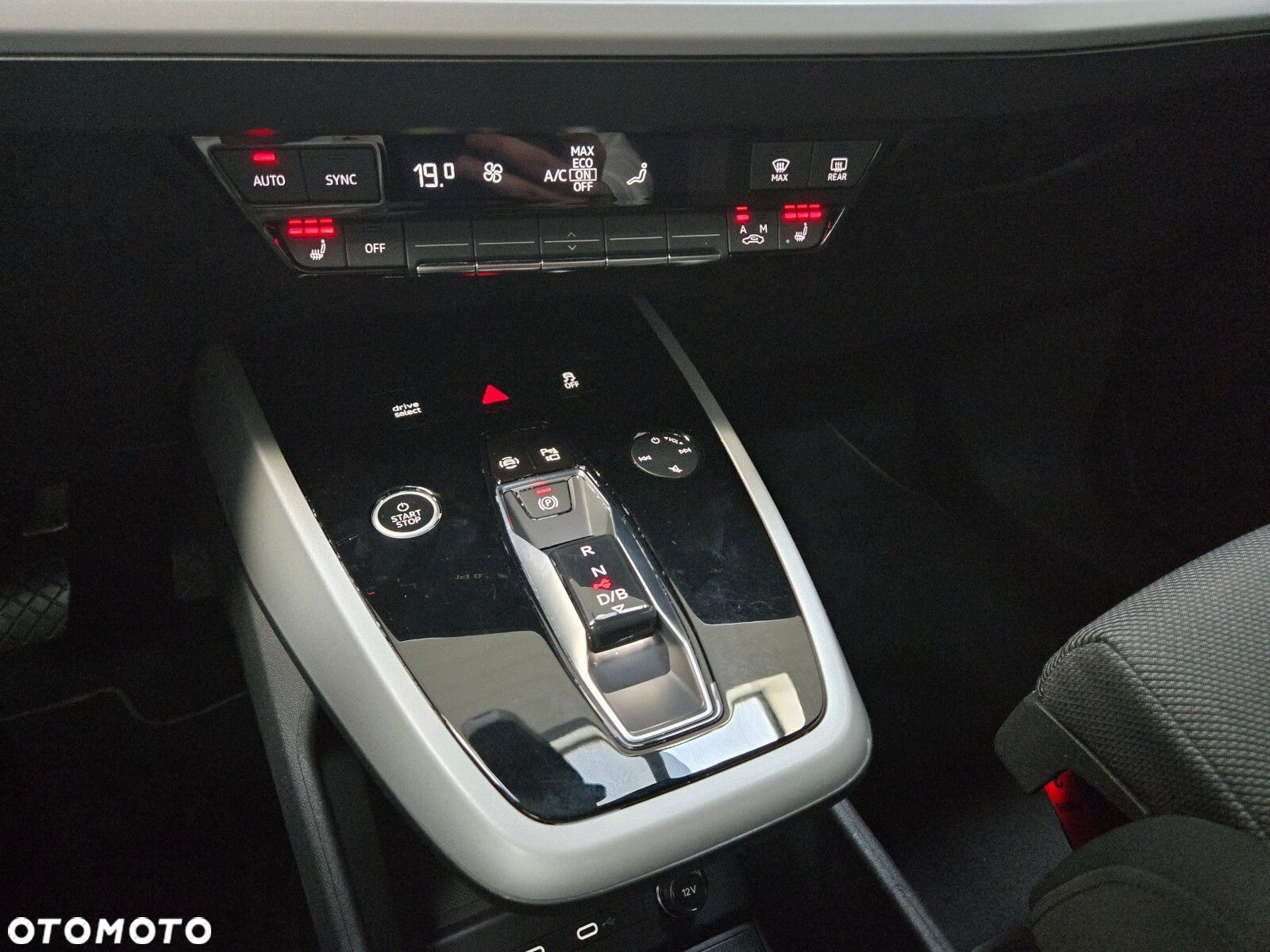 Audi Q4 e-tron - 37