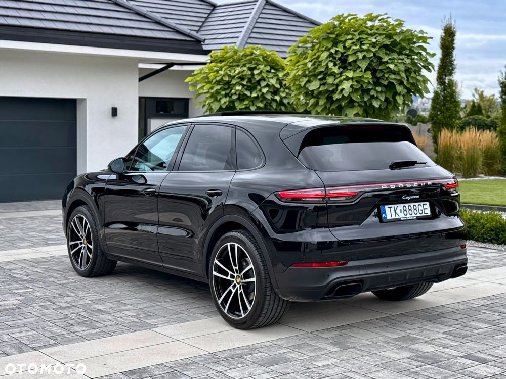 Porsche Cayenne - 11