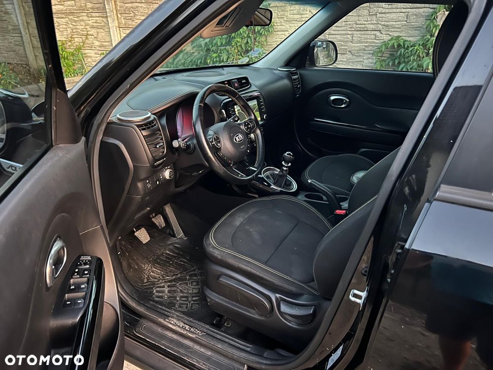 Kia Soul 1.6 CRDI XL - 19
