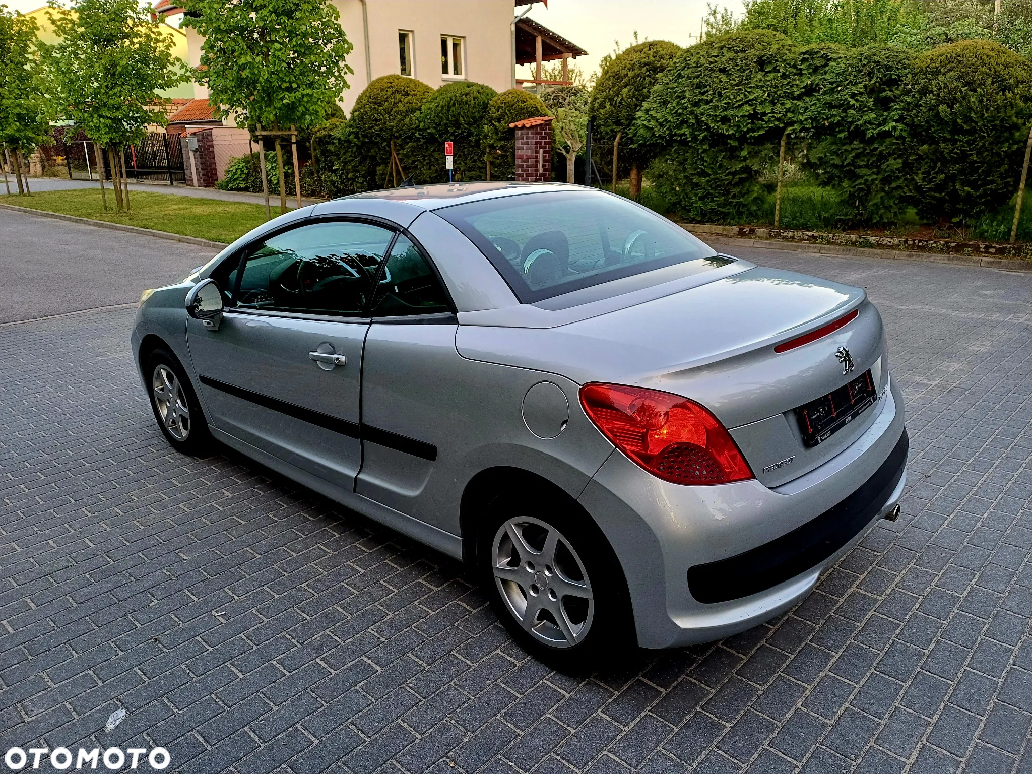 Peugeot 207 CC 120 VTi Active - 13