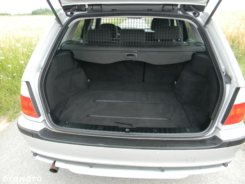 BMW Seria 3 316i Edition Exclusive - 25