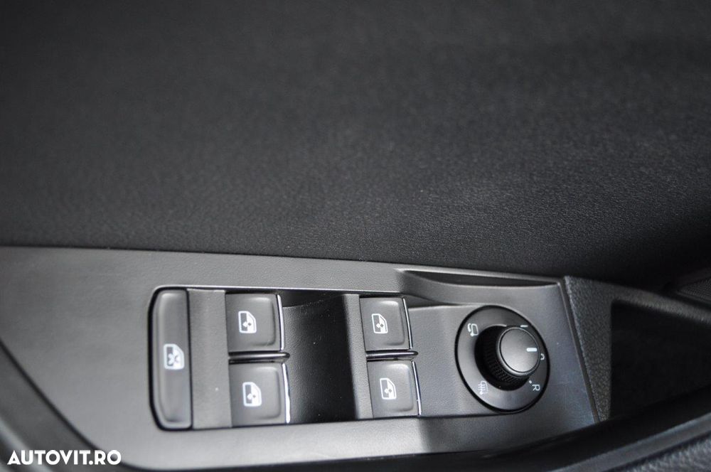 Skoda Superb 2.0 TDI DSG 4X4 Laurin & Klement - 37