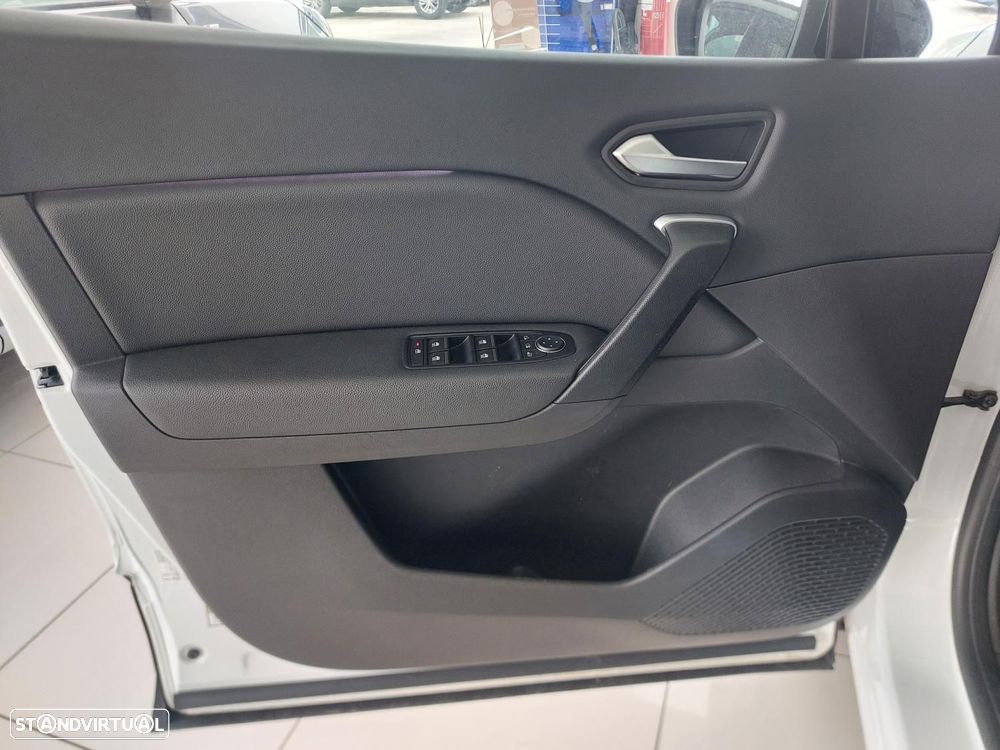 Renault Captur 1.0 TCe Intens Bi-Fuel - 17