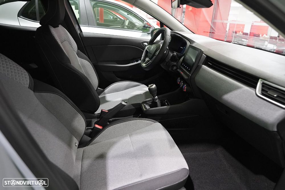 Renault Clio 1.0 TCe Evolution Bi-Fuel - 22