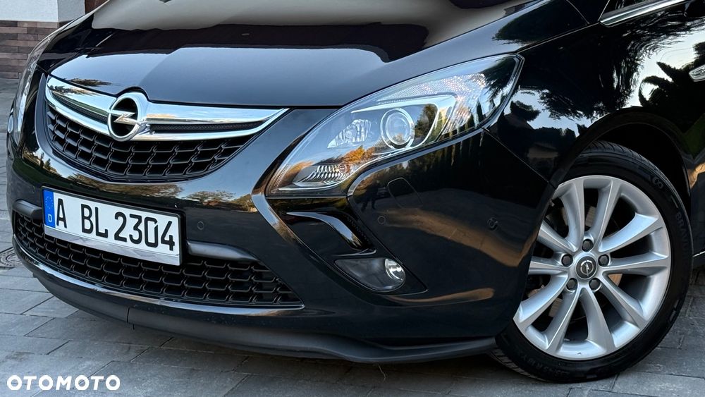 Opel Zafira - 36