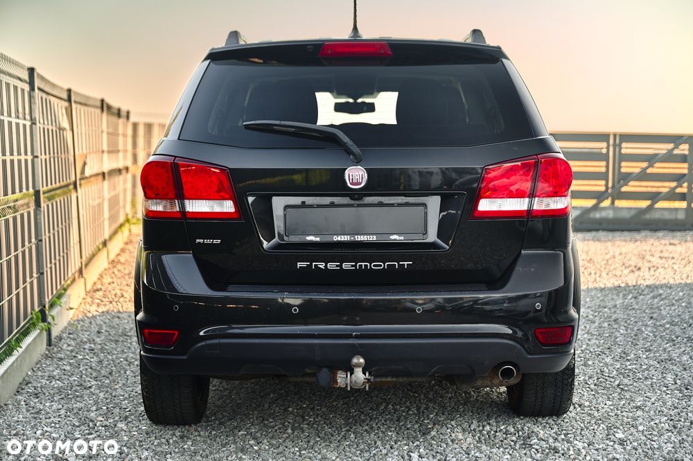 Fiat Freemont 2.0 Multijet 16V DPF Automatik Allrad Black Code - 16
