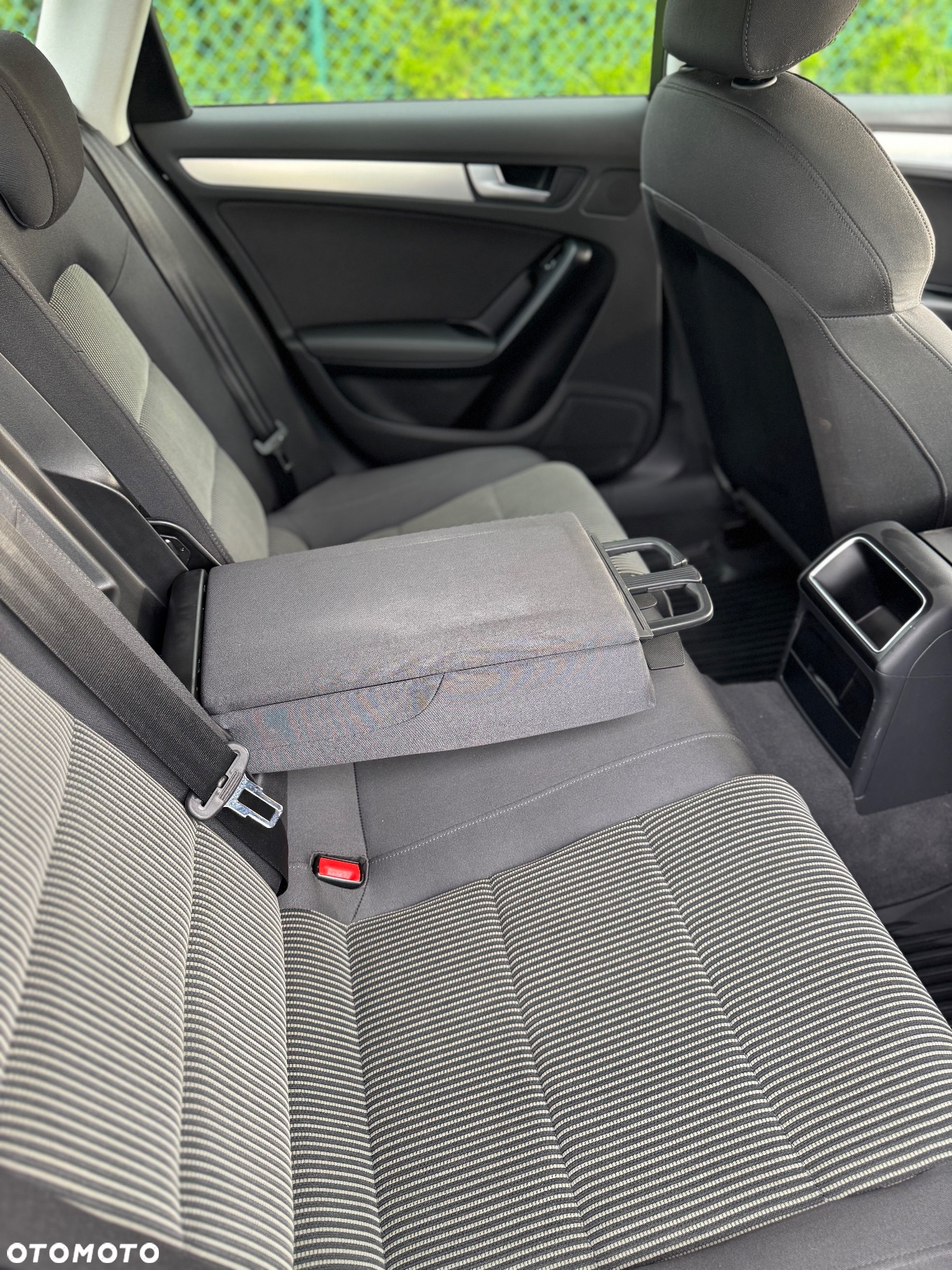 Audi A4 2.0 TDI DPF multitronic Ambition - 33