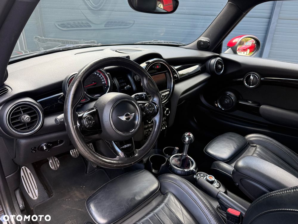 MINI John Cooper Works Copper - 25