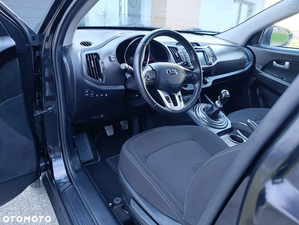 Kia Sportage 2,0 CRDI AWD Dream-Team Edition - 12