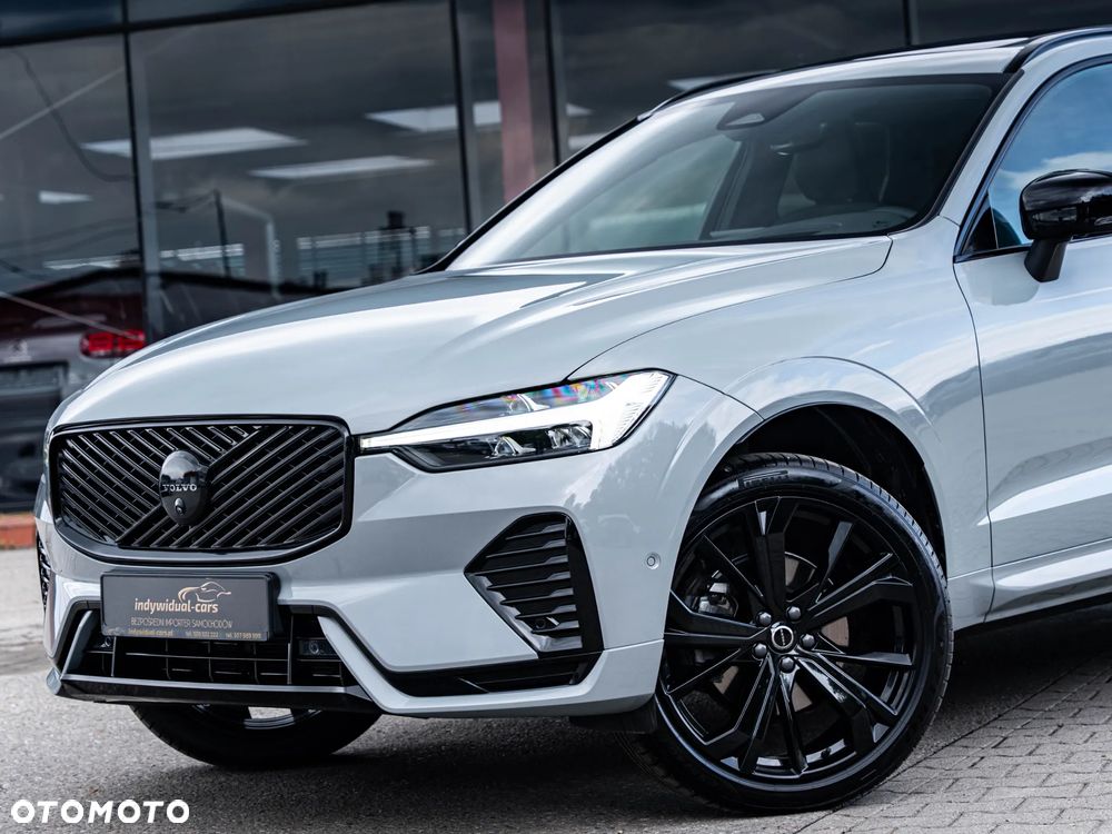 Volvo XC 60 B5 B AWD Plus Dark - 8