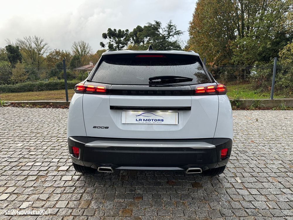 Peugeot 2008 1.2 PureTech Allure Pack EAT8 - 5