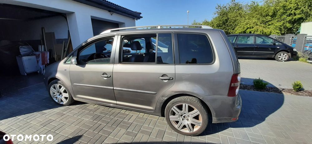 Volkswagen Touran 2.0 TDI DPF DSG R-Line Edition - 6