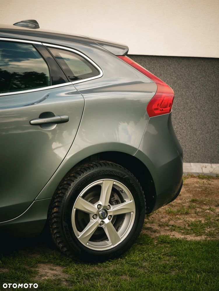 Volvo V40 D4 Summum - 5