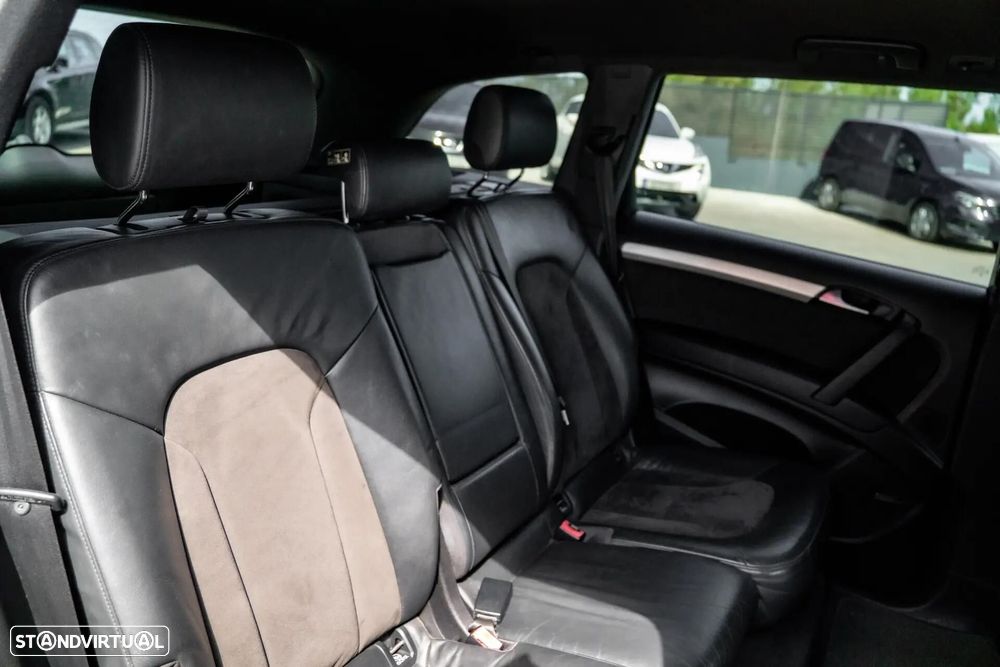 Audi Q7 3.0 TDI DPF quattro tiptronic - 29