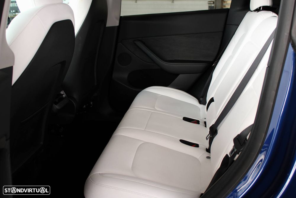 Tesla Model Y Long Range Tração Integral - 13