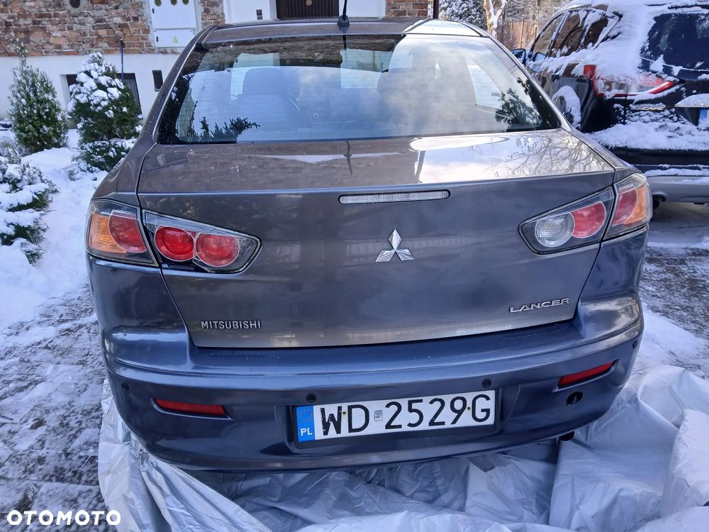Mitsubishi Lancer 1.5 Inform - 4