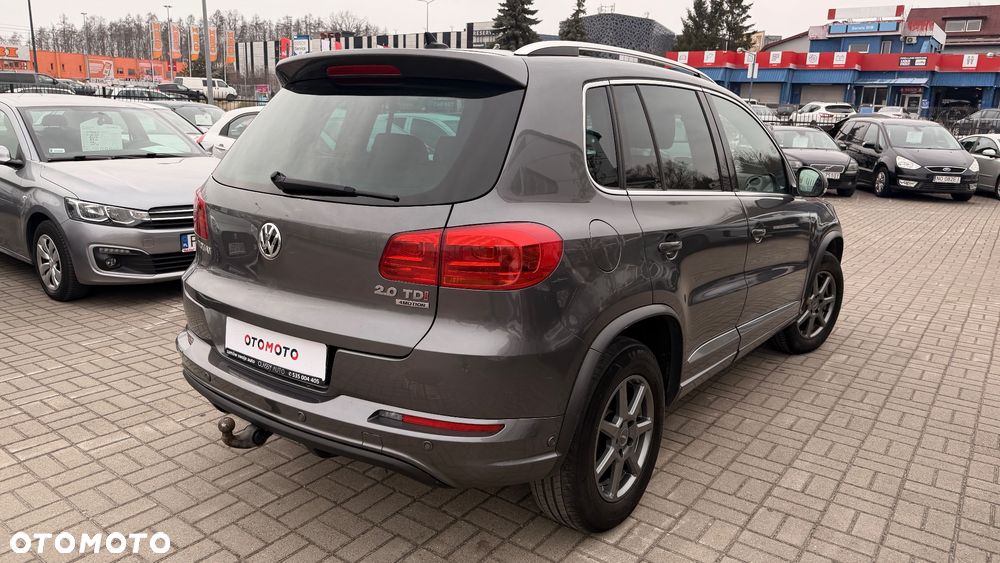 Volkswagen Tiguan 2.0 TDI 4Mot Perfectline R-Style DSG - 3
