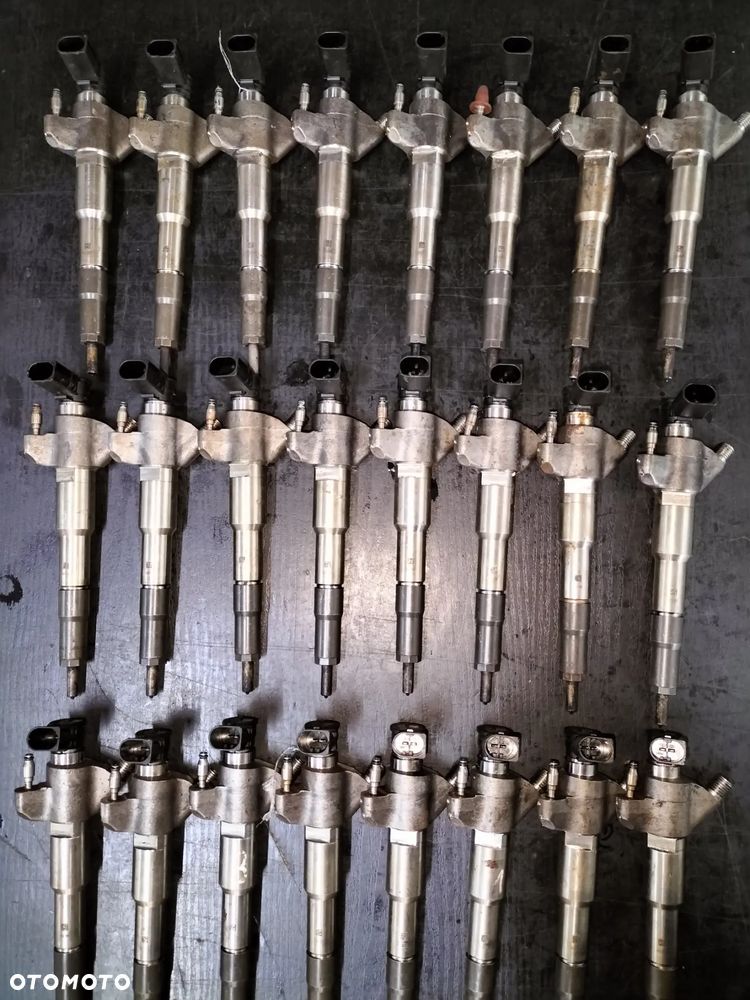 Wtryskiwacze Wtrysk Siemens 166009567R НURT 100szt