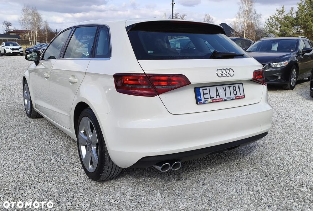 Audi A3 Sportback - 32