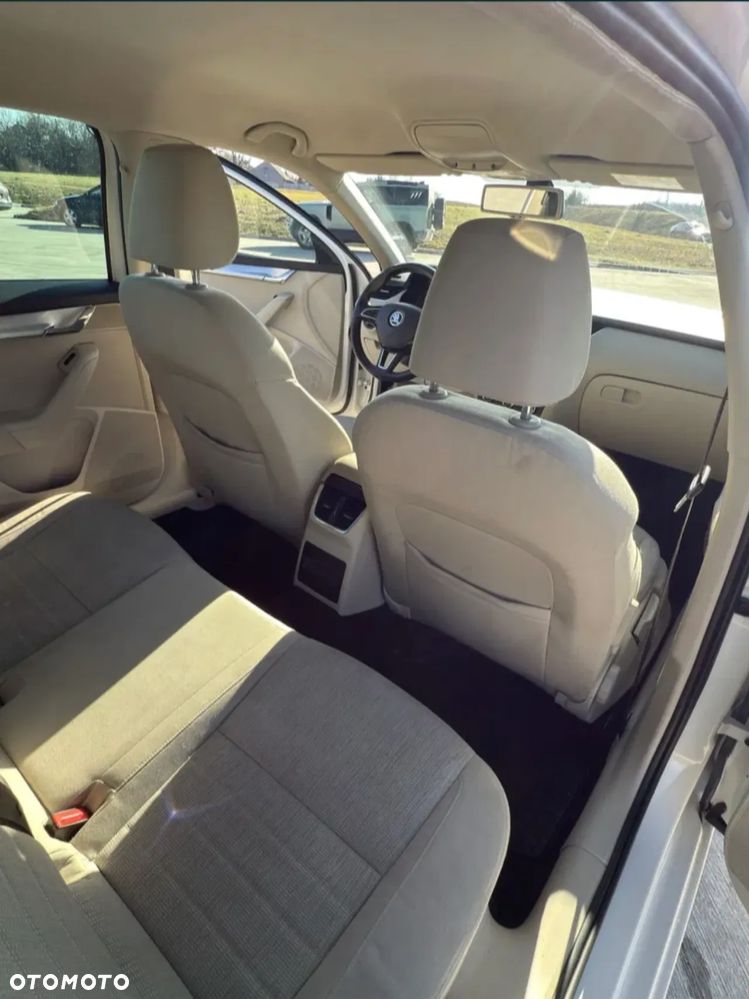 Skoda Octavia 2.0 TDI DSG Drive - 12