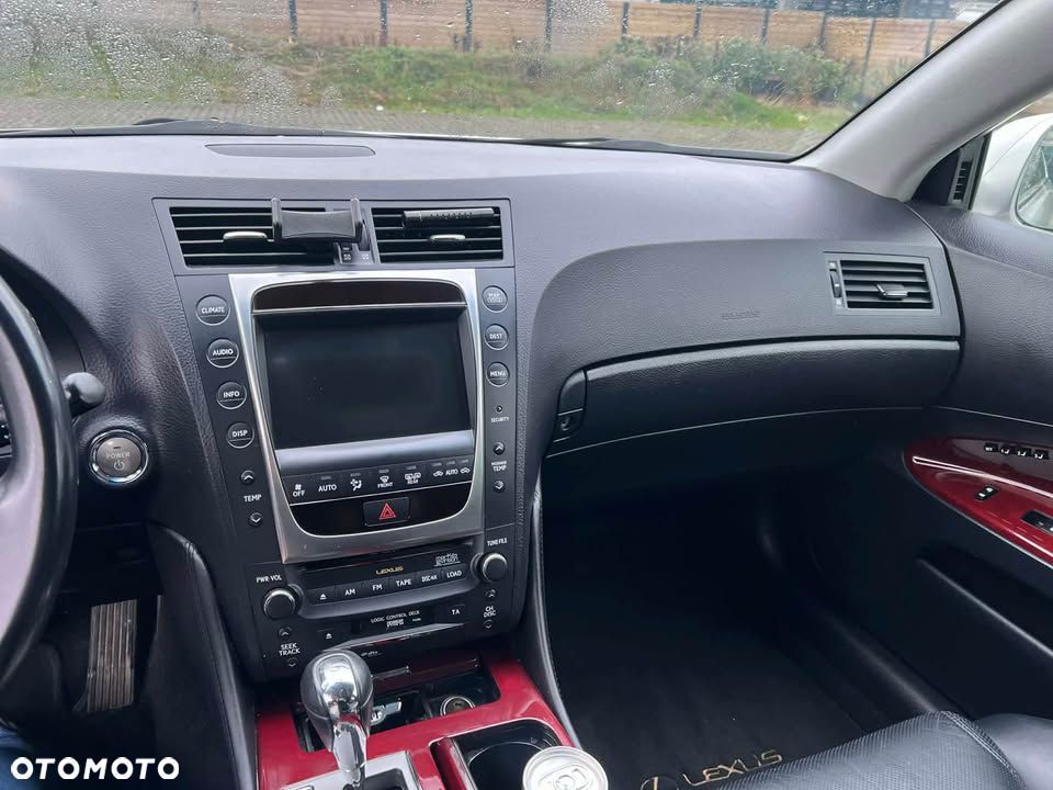 Lexus GS 450h - 10