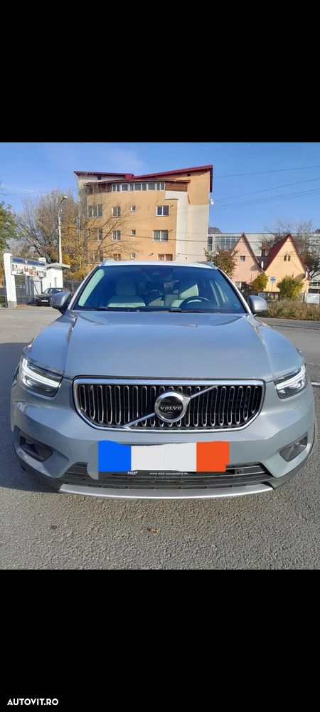 Volvo XC 40 D3 Geartronic Momentum Pro - 3