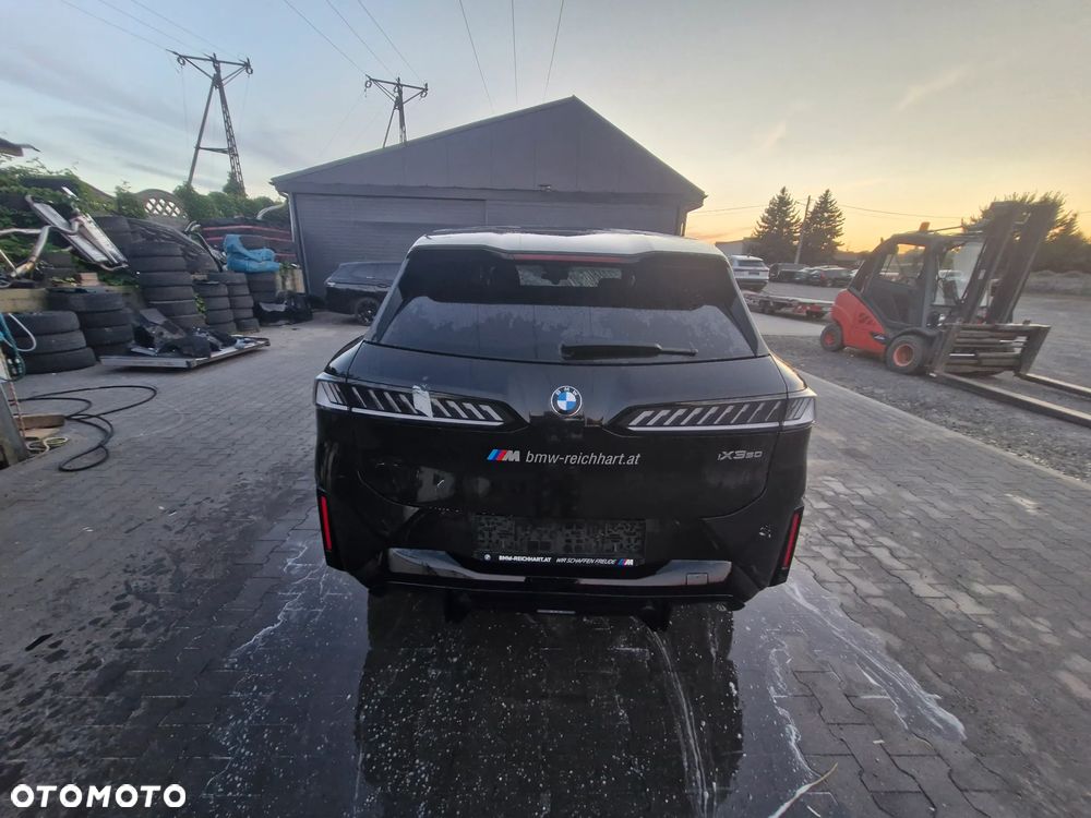 BMW iX3 50 xDrive 113.4kWh - 10