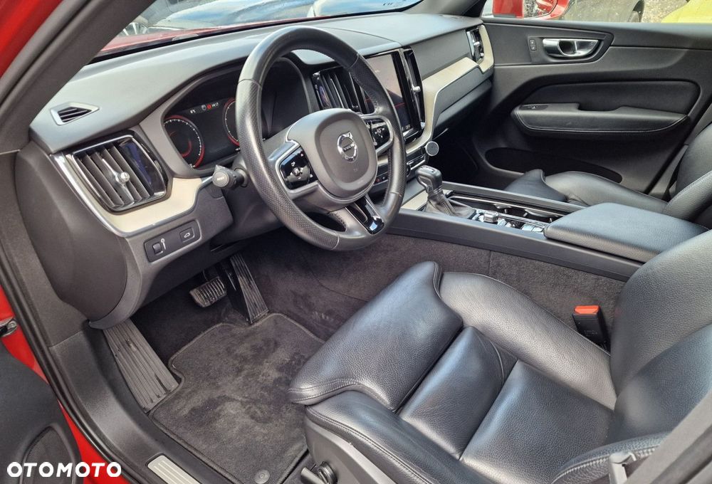 Volvo XC 60 - 8