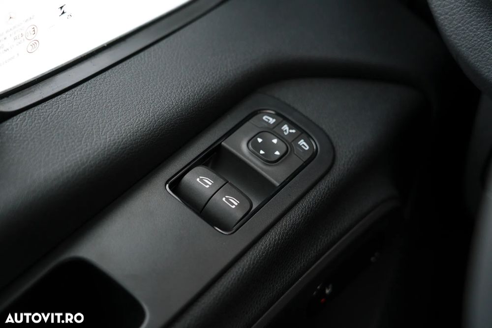 Mercedes-Benz Sprinter 319 CDI furgon - 29