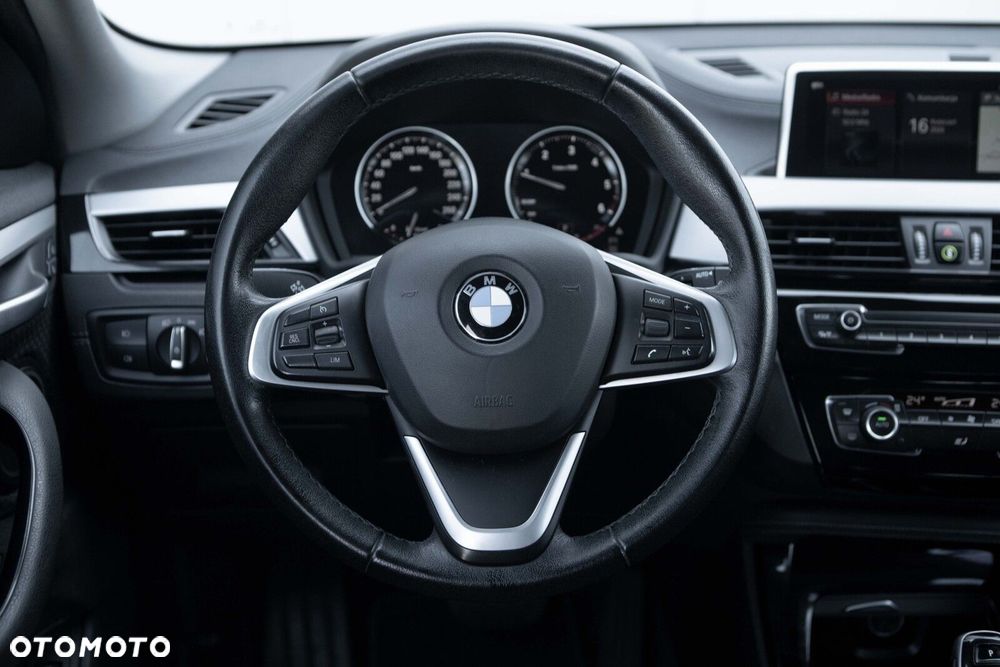 BMW X2 sDrive18d Advantage - 19