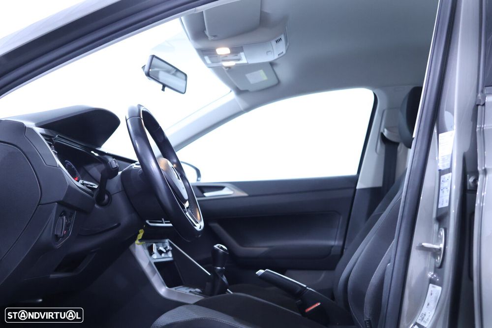 VW Polo 1.0 Confortline - 28