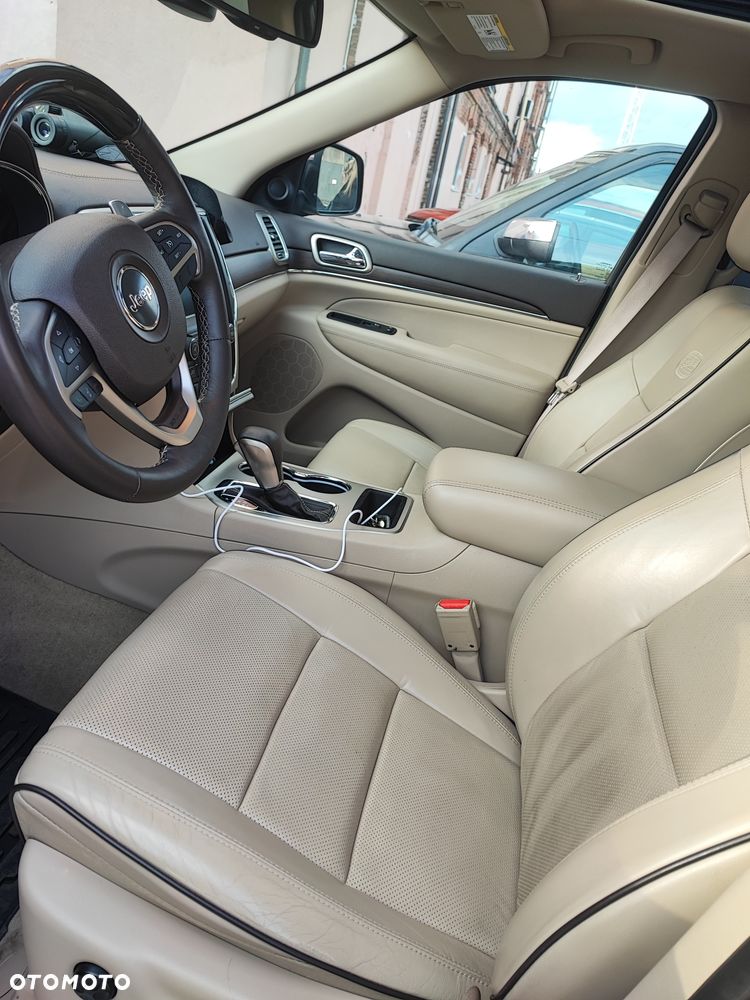 Jeep Grand Cherokee 3.6 V6 Overland - 21