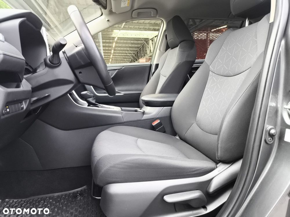 Toyota RAV4 - 15