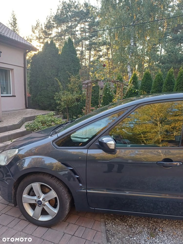 Ford S-Max - 4