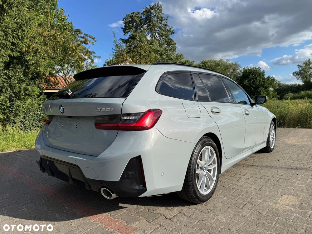 BMW Seria 3 320i M Sport sport - 15