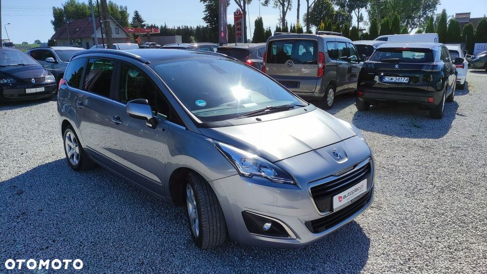 Peugeot 5008 - 22