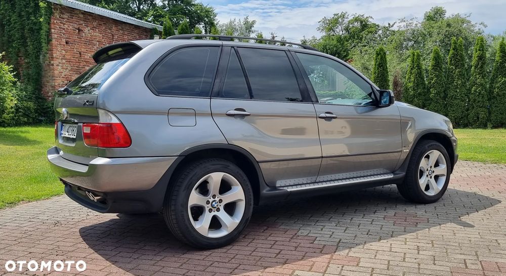 BMW X5 4.4 i Edition Exclusive Sport - 4